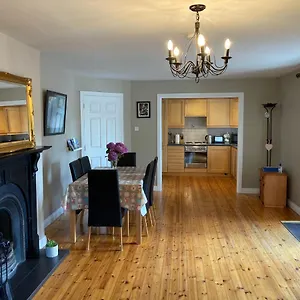 Beautiful & Quiet Countryside Setting In Kinsale Apartment